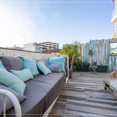 Design Yourhosthelper * Cannes